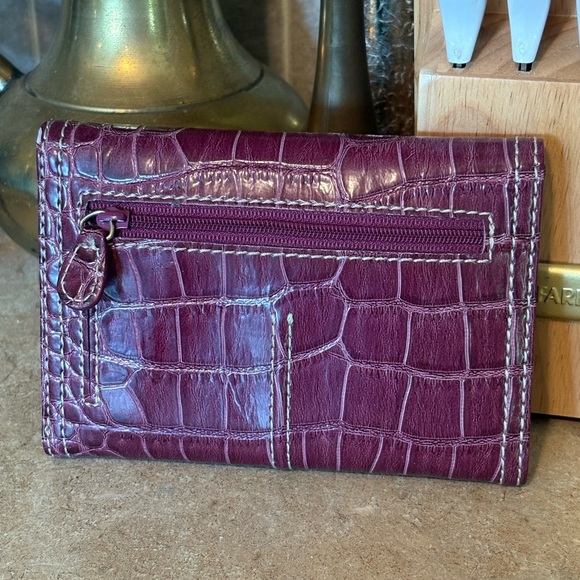 Liz Claiborne Purple Croc-Embossed Wallet - Picture 3 of 10